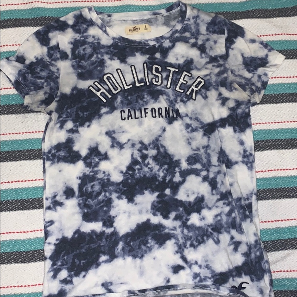 hollister t shirt